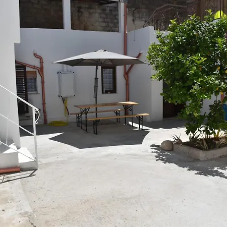 Pabaule Apartment *